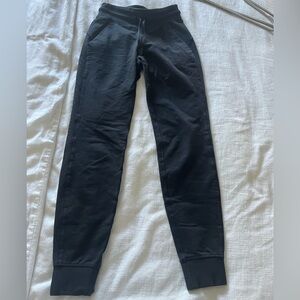 LULULEMON JOGGERS